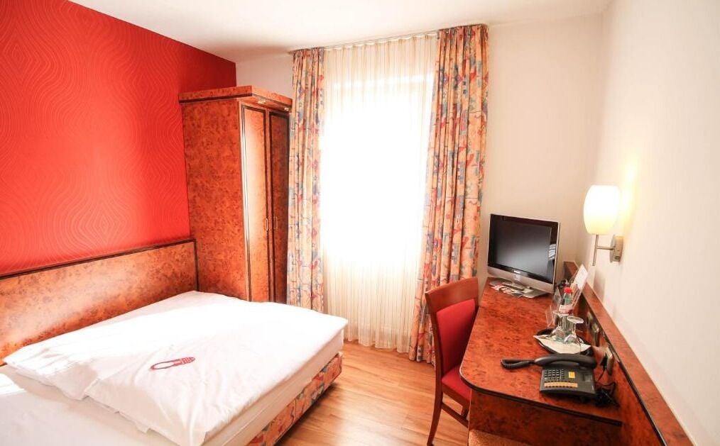 Hotel Miramar Am Roemer Φραγκφούρτη Εξωτερικό φωτογραφία