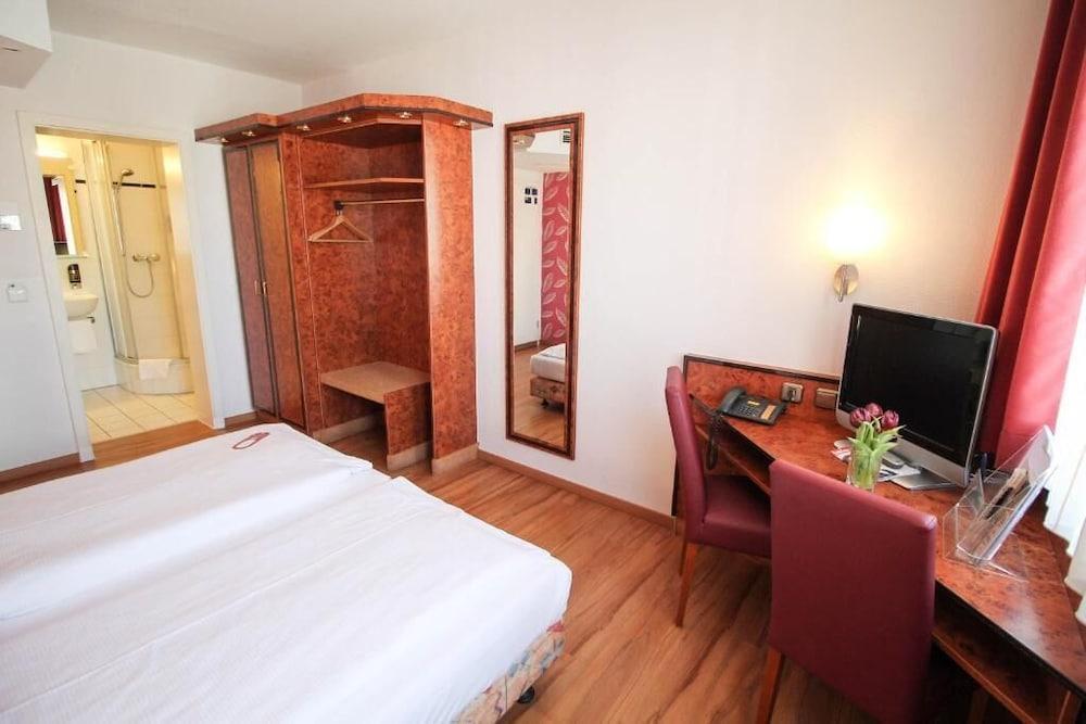 Hotel Miramar Am Roemer Φραγκφούρτη Εξωτερικό φωτογραφία