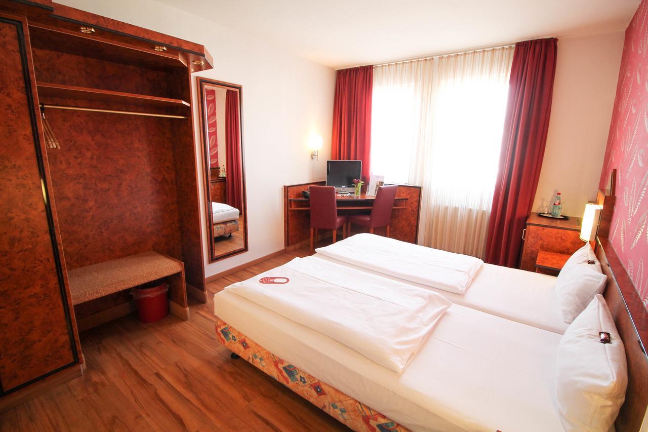Hotel Miramar Am Roemer Φραγκφούρτη Εξωτερικό φωτογραφία