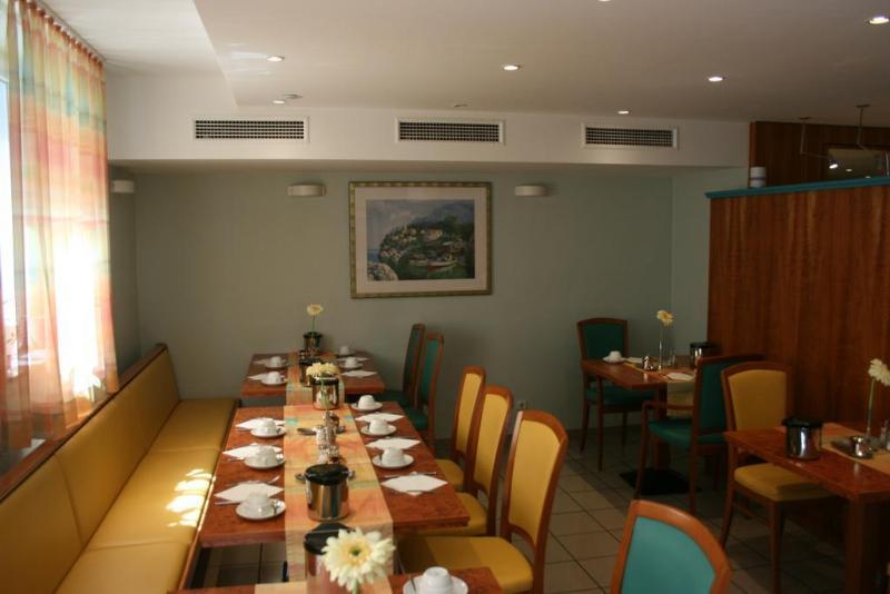 Hotel Miramar Am Roemer Φραγκφούρτη Εξωτερικό φωτογραφία